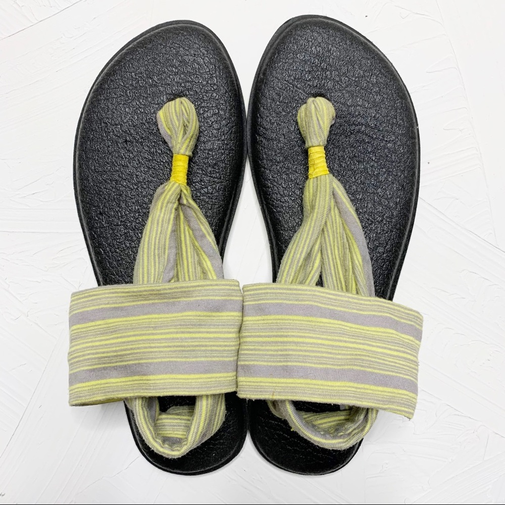 Sanuk Yoga Sling Sandals Yellow/Grey Print Sz 9
